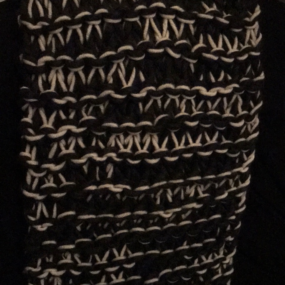 Infinity scarf - Picture 2 of 3